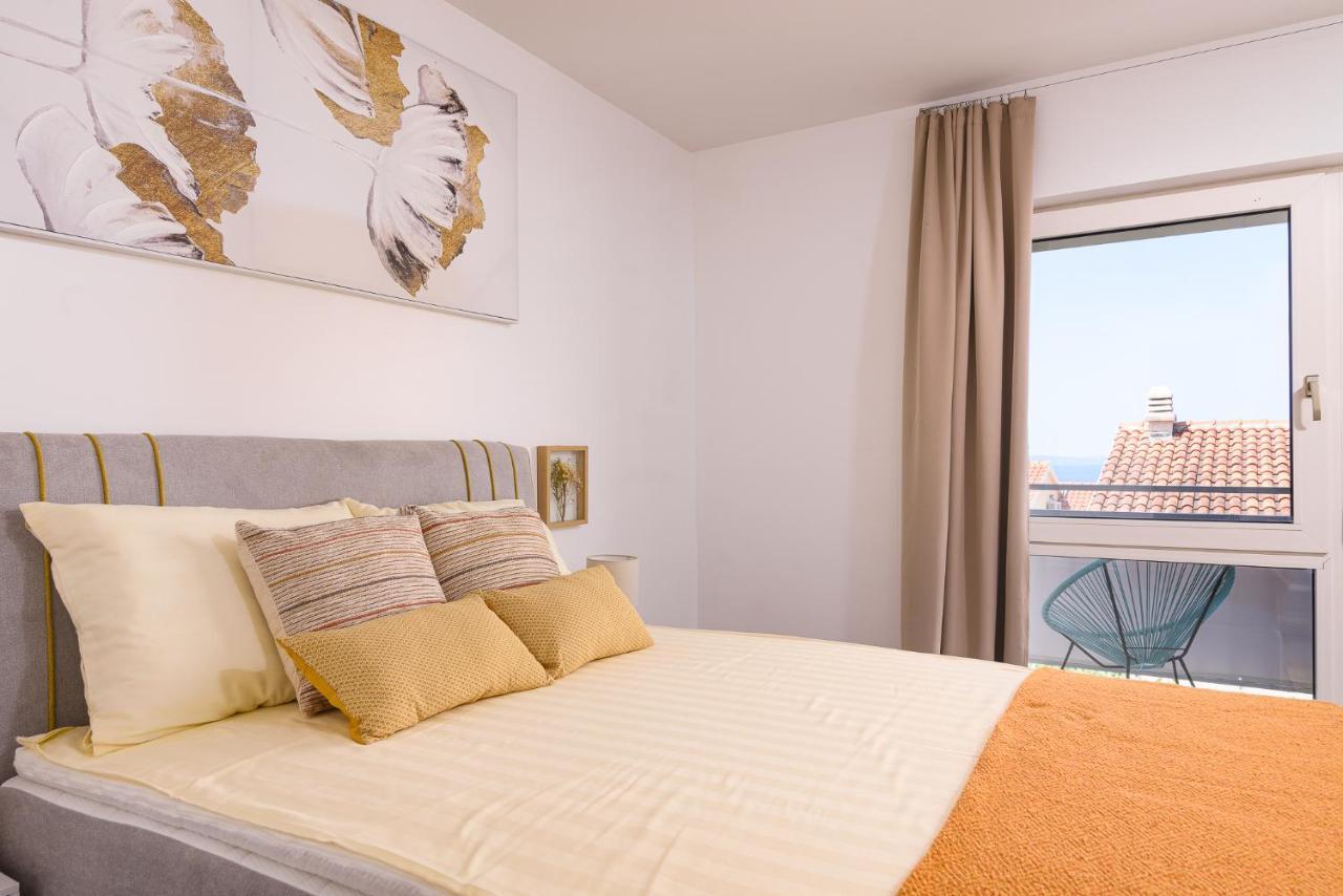Villa Del Mar Omis Exterior photo